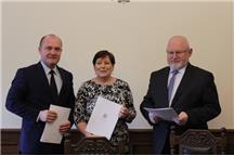 Celem programu jest poprawa jakości wody w Odrze oraz ochrona jej fauny Celem programu jest poprawa jakości wody w Odrze oraz ochrona jej fauny