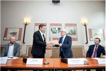 Ursus s.a. i Ursus bus s.a. łączą siły z Politechniką Warszawską