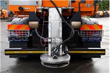 Zabudowa zimowa z dużymi zasobnikami na sól 