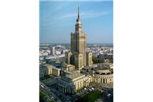 Warszawa chce by Zielony Fundusz Klimatyczny obrał ją na swoją siedzibę. Warszawa chce by Zielony Fundusz Klimatyczny obrał ją na swoją siedzibę.