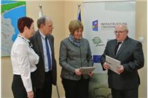 Ze strony PK „Mierzeja” umowę podpisał prezes Cezary Malinowski Ze strony PK „Mierzeja” umowę podpisał prezes Cezary Malinowski
